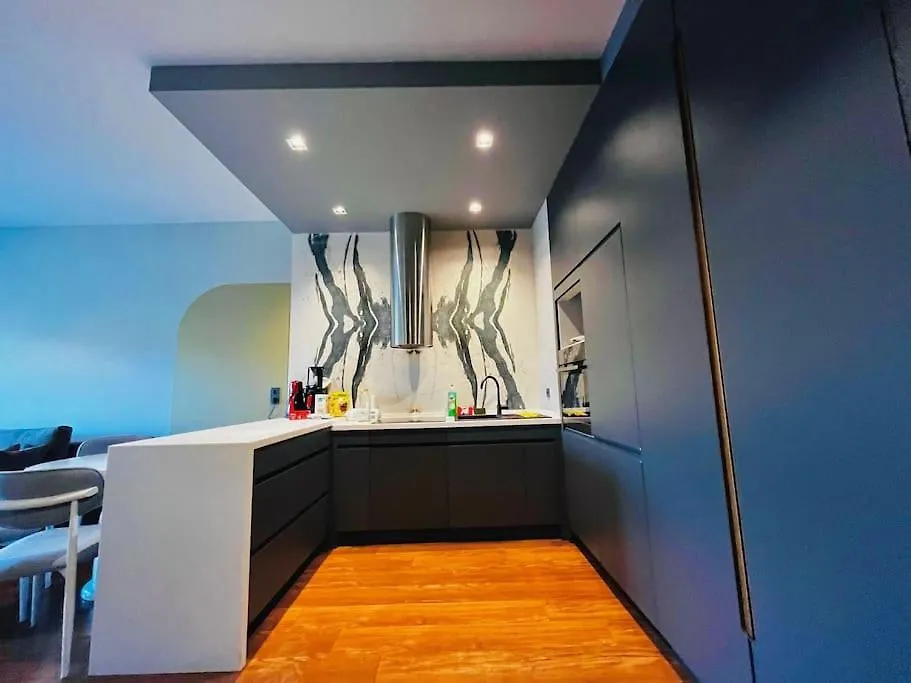 Modern Apartment In The Center اسطنبول تركيا